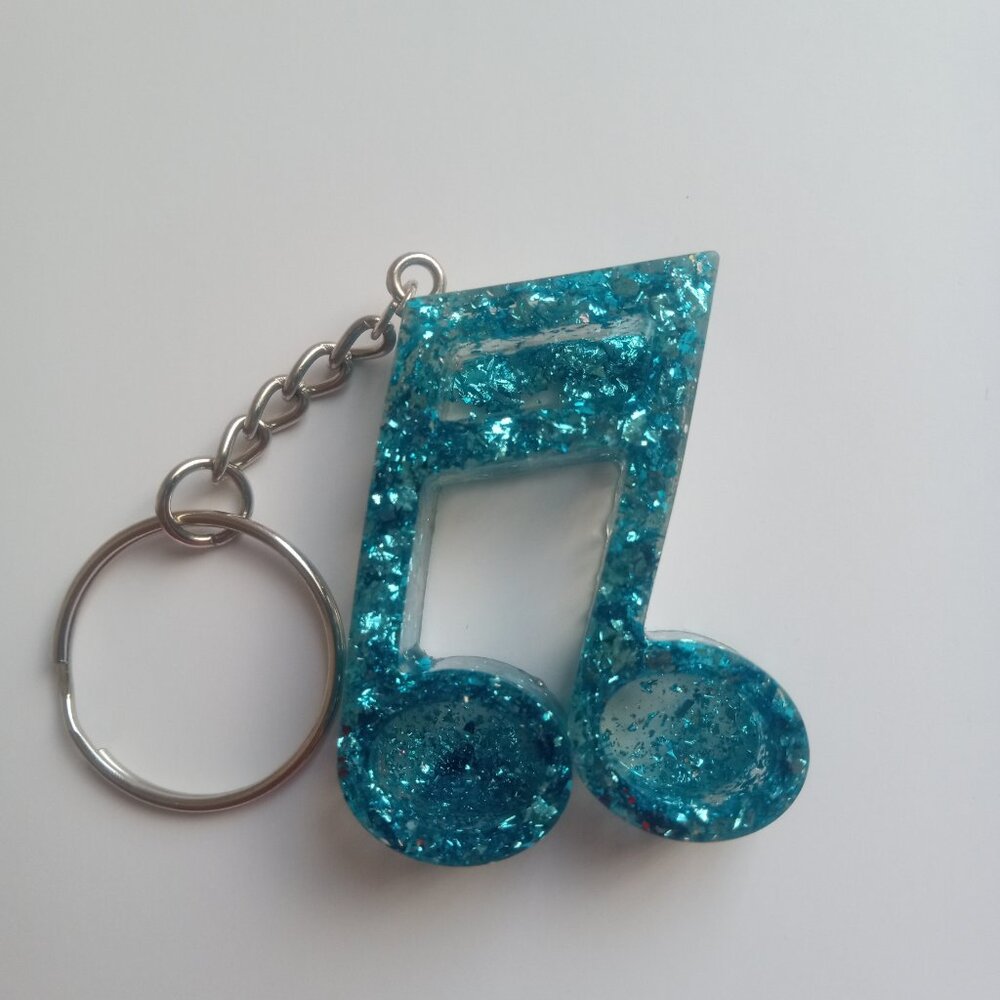Music note keychain